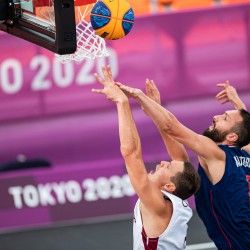 Tokija2020: Basketbols 3x3, LAT-SRB. Foto: LOK/ Mikus Kļaviņš