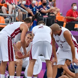 Tokija2020: Basketbols 3x3, LAT-SRB. Foto: LOK/ Ilmārs Znotiņš